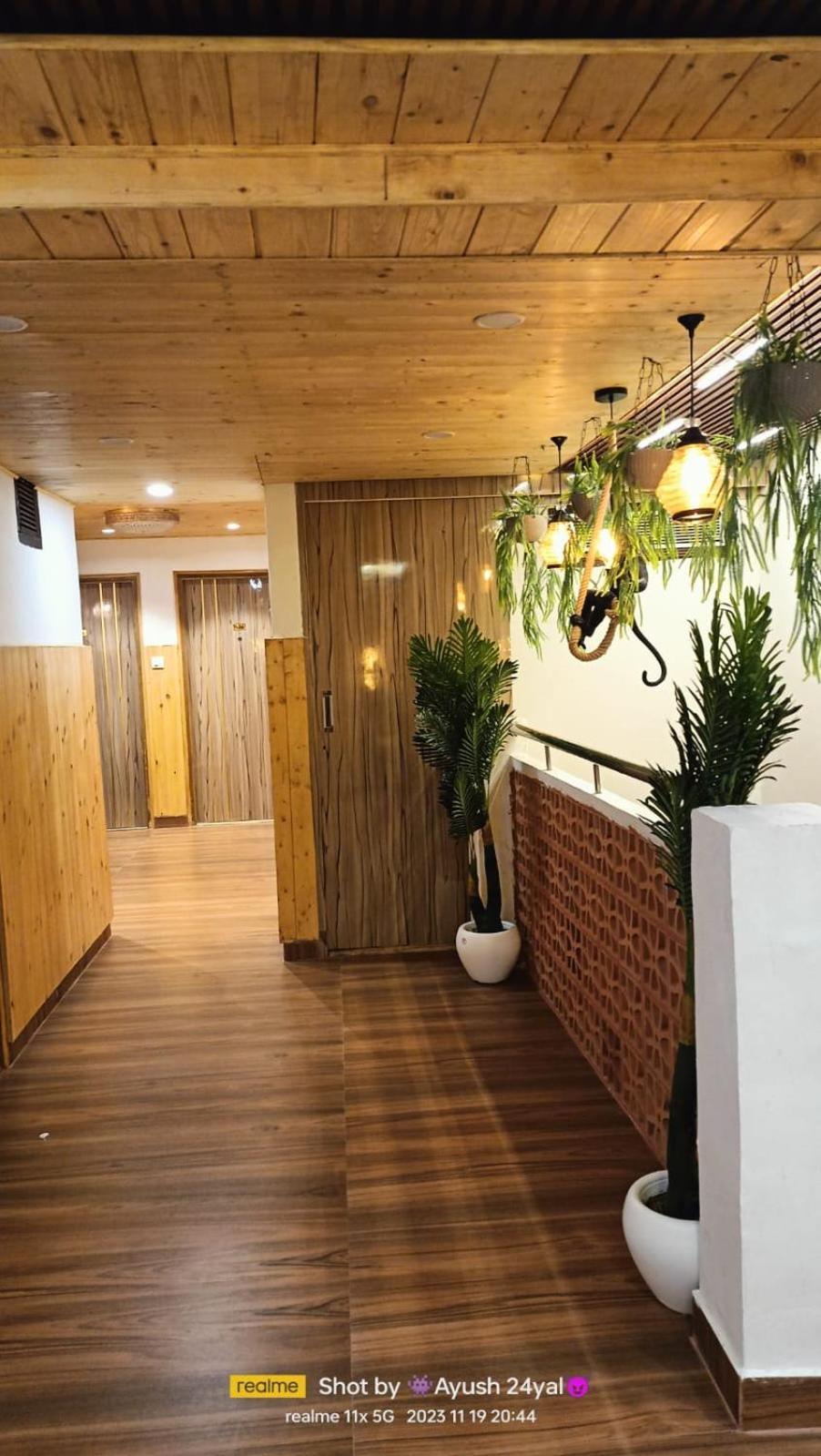 Hotel Ma Heights