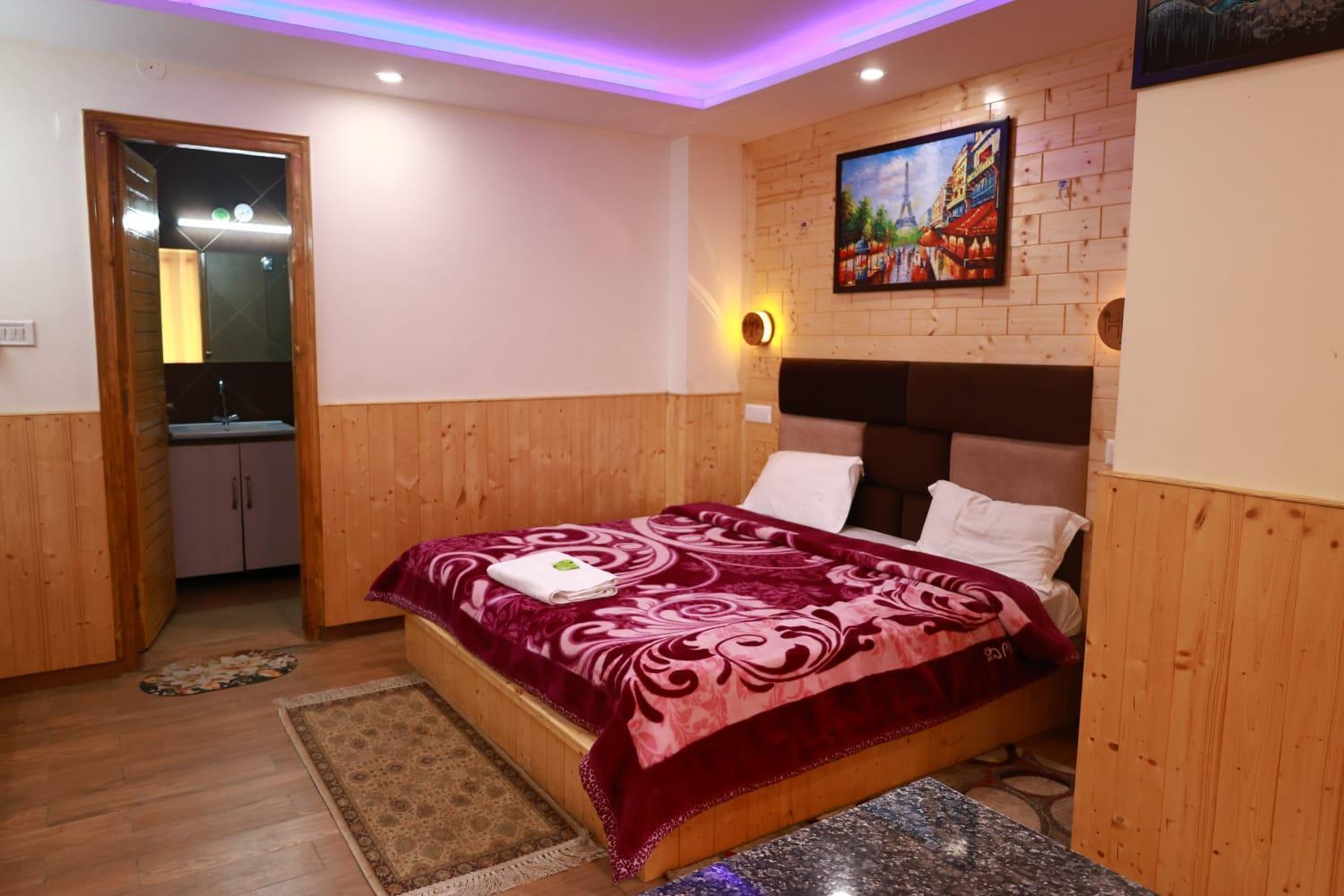 Rajmahal 3*