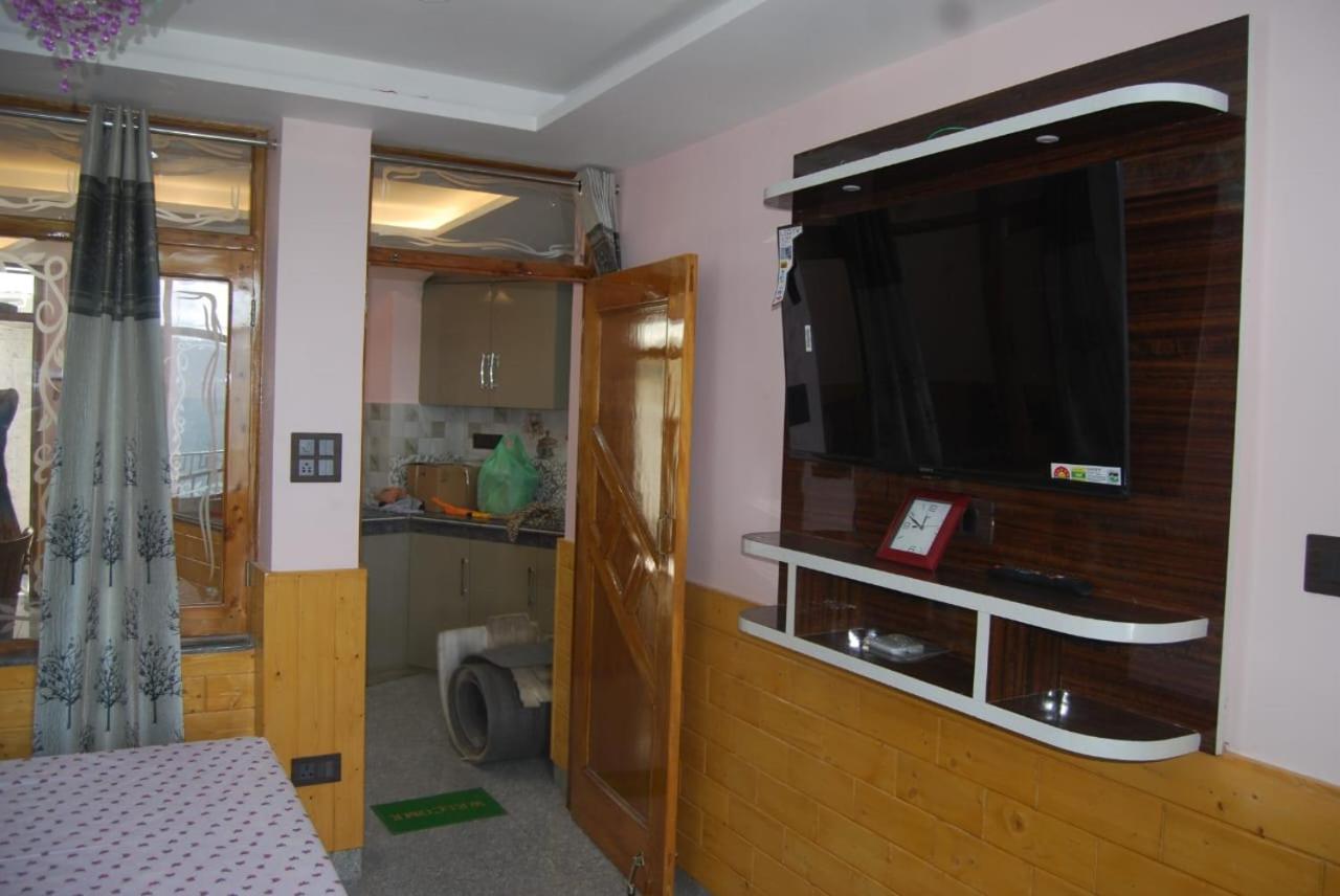 Sharma Hotel Dalhousie