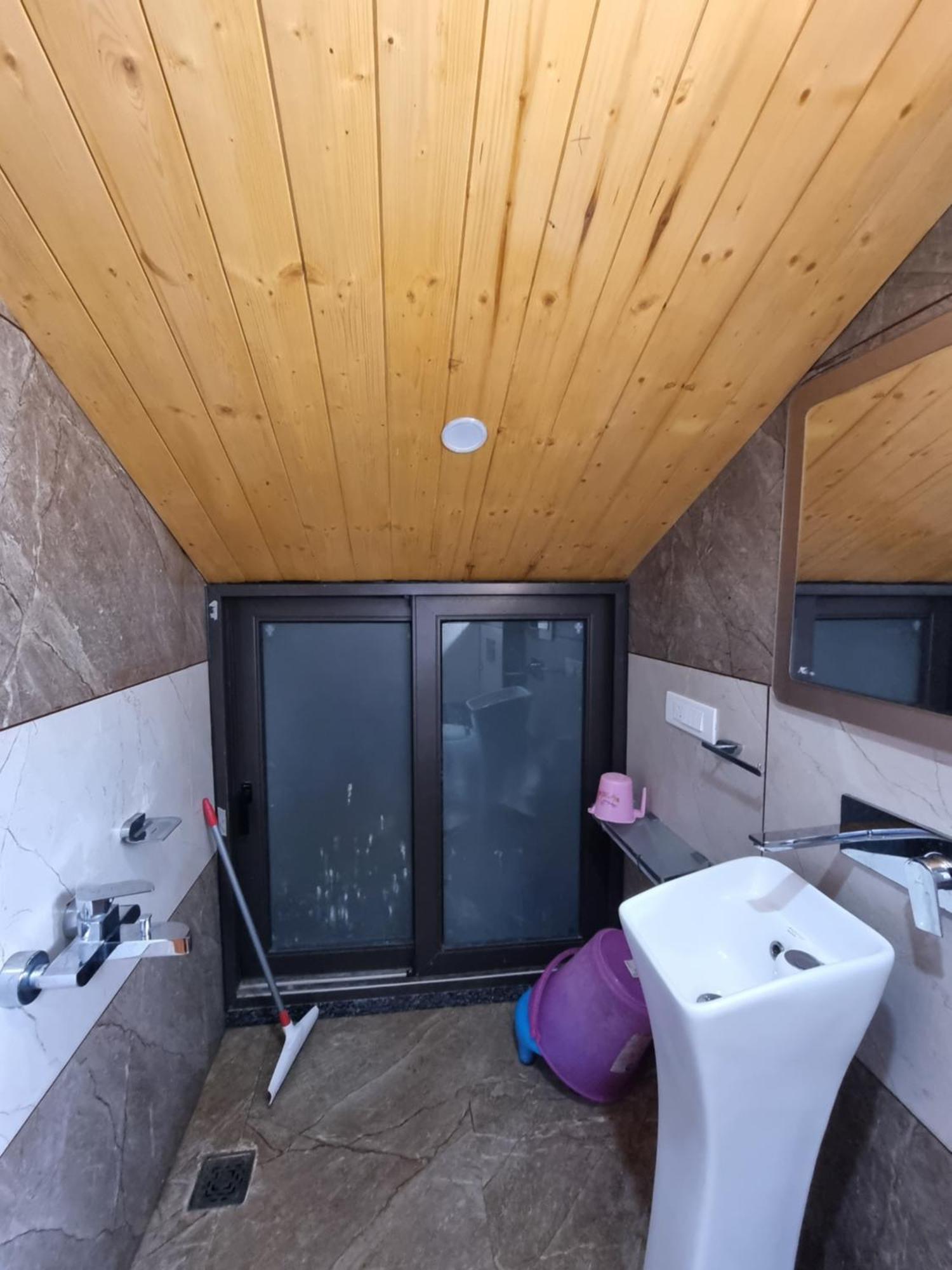 Cedar House By Uber Dalhousie