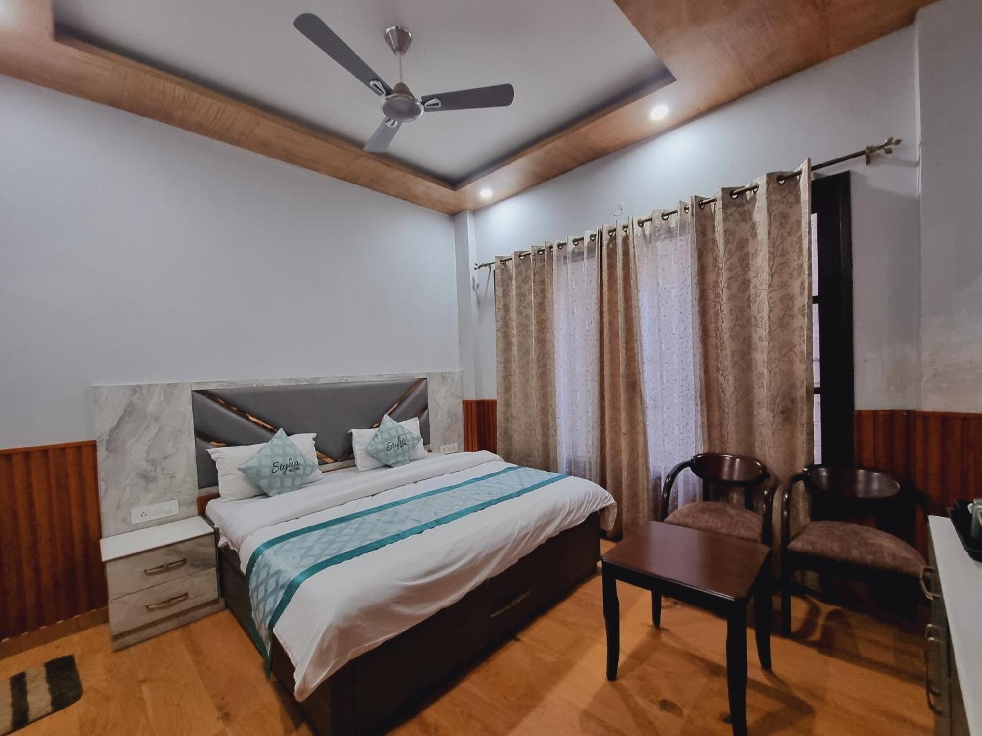 Cedar House By Uber