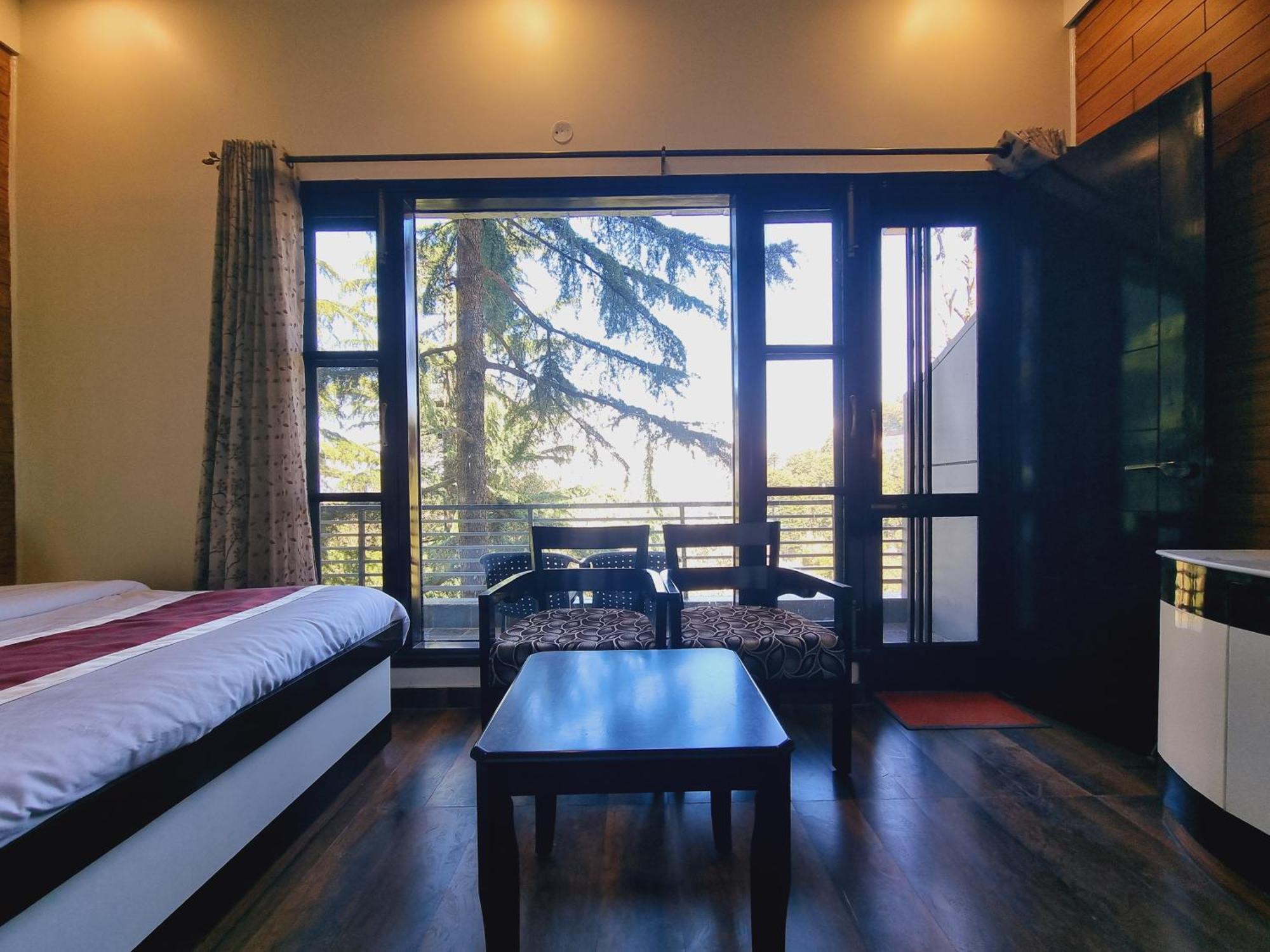 Hotel Cedar House By Uber 3*