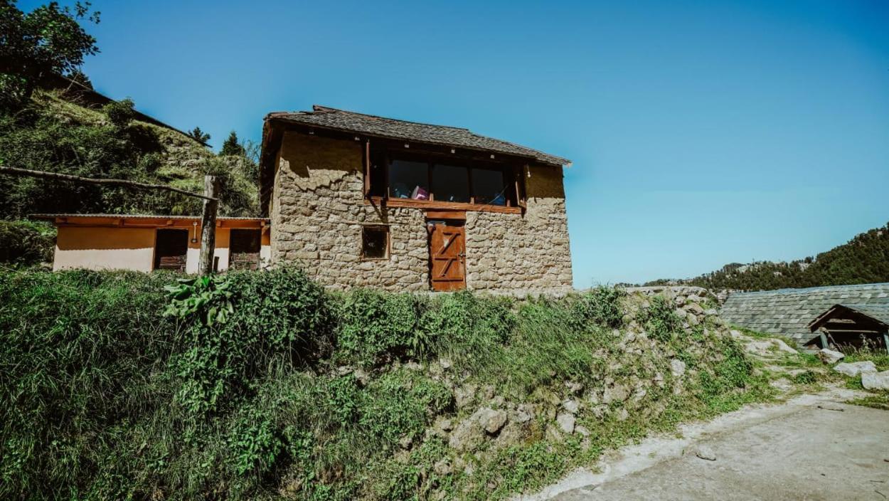 Mud House , Heritage 3*