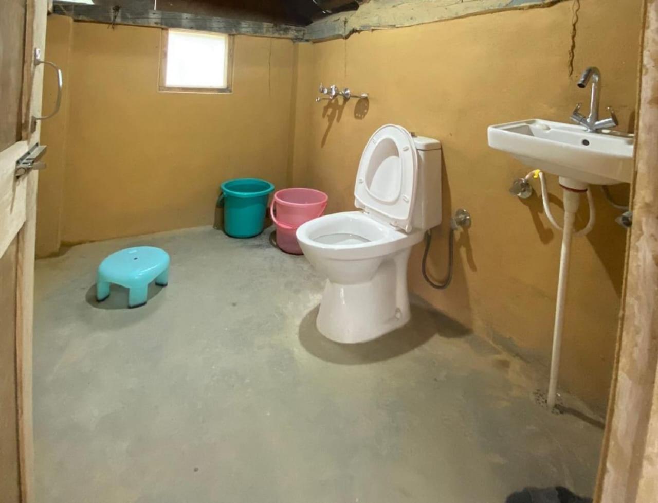 Mud House , Heritage Hotel Dalhousie