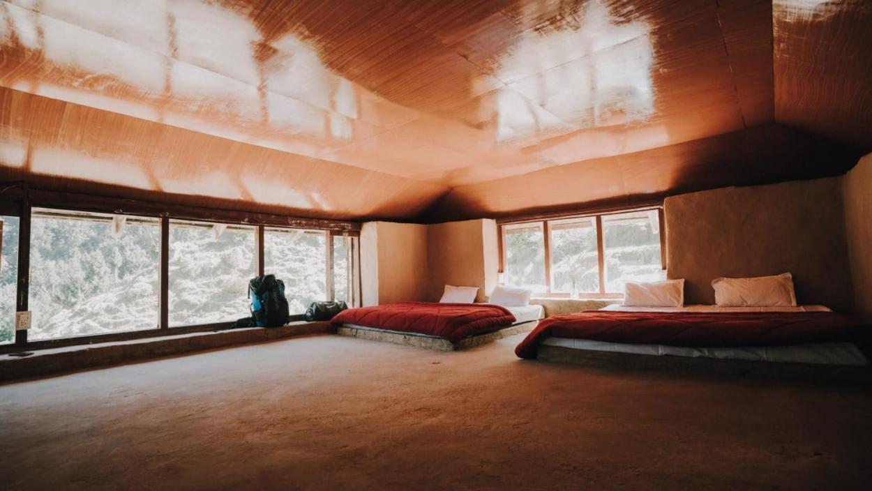 Mud House , Heritage Hotel Dalhousie