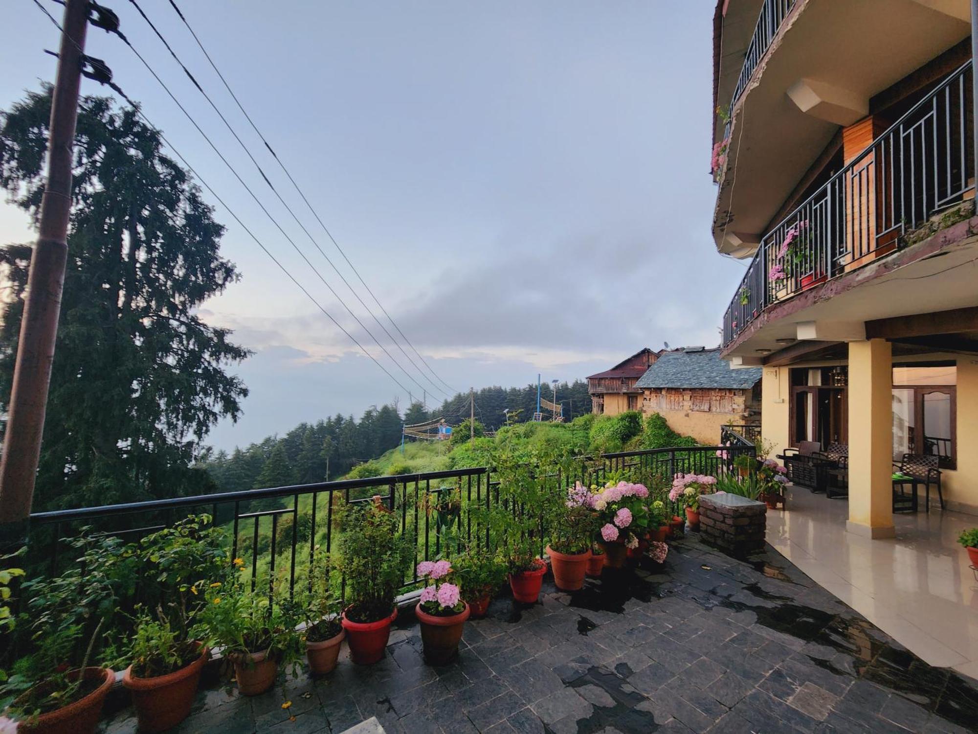 Smarthill Kalatop-The Forest Sanctuary Hotel Dalhousie
