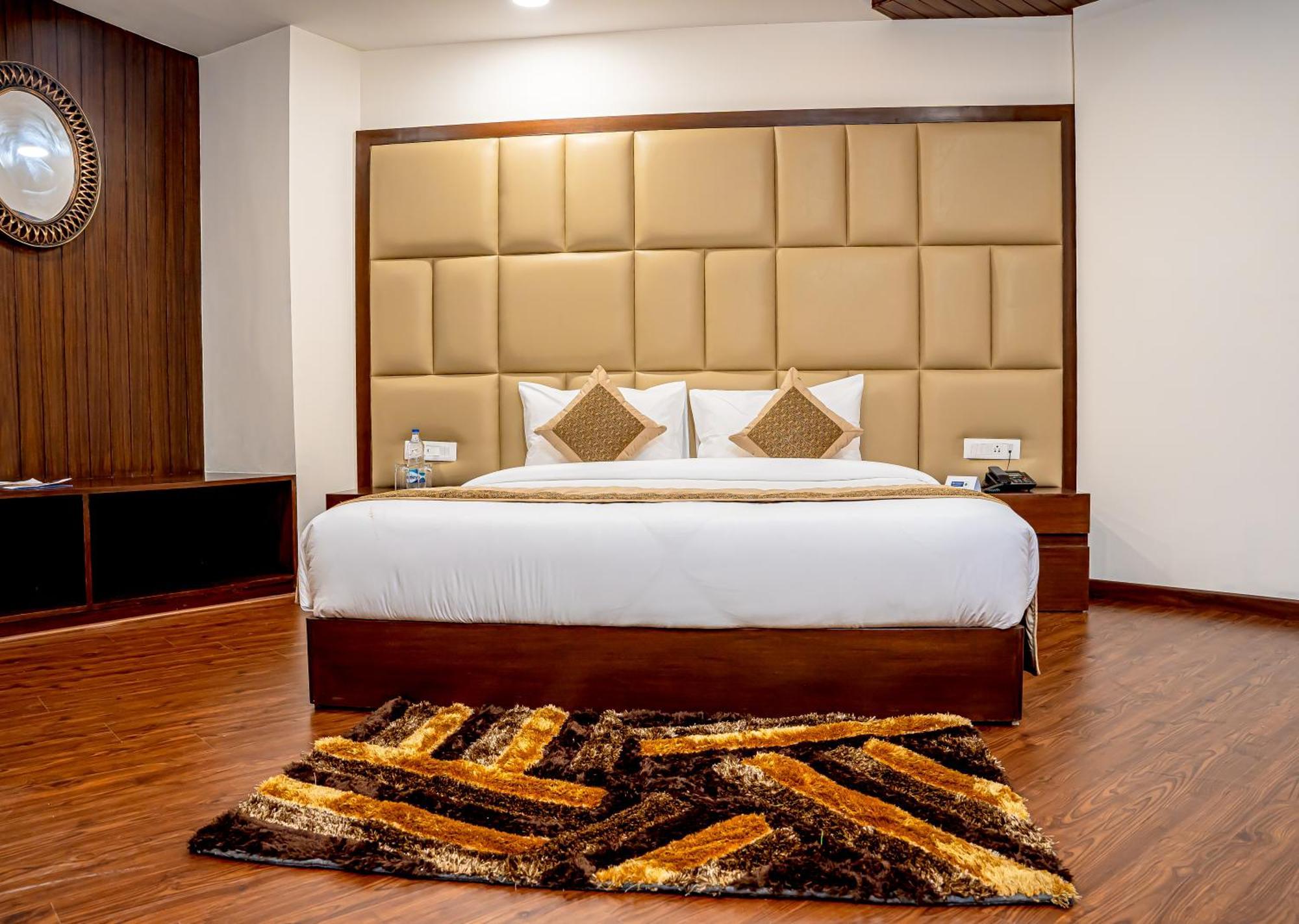 Hotel Western