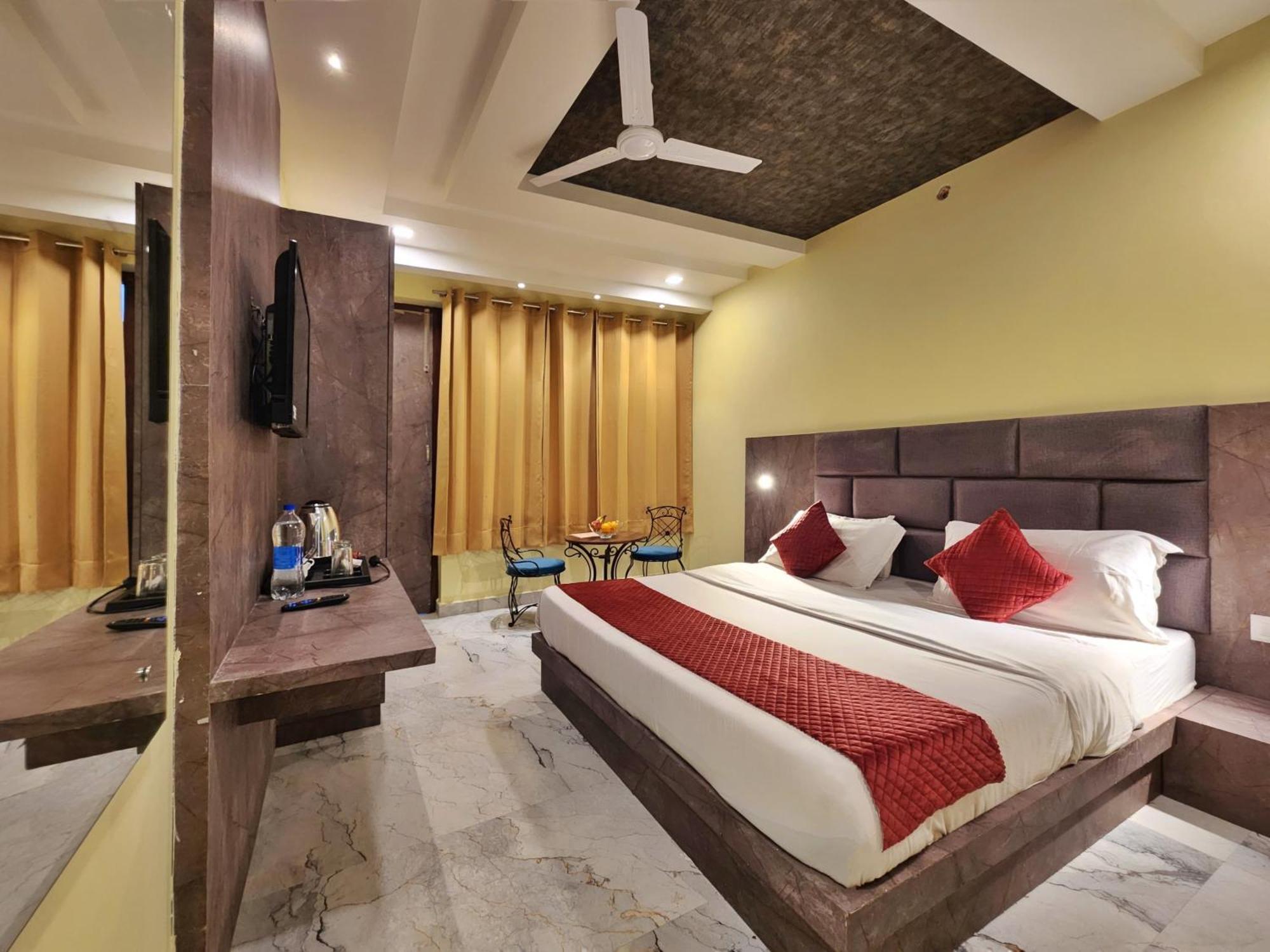 Hotel The White Orchid