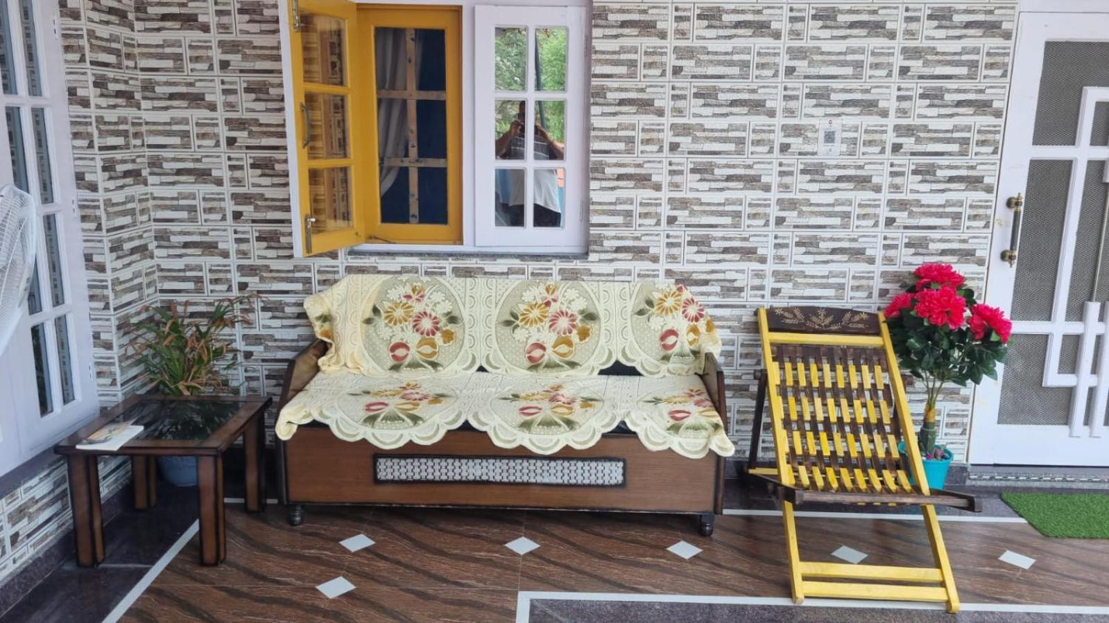 Rock Mountain Premium Near Rock Garden * Dalhousie