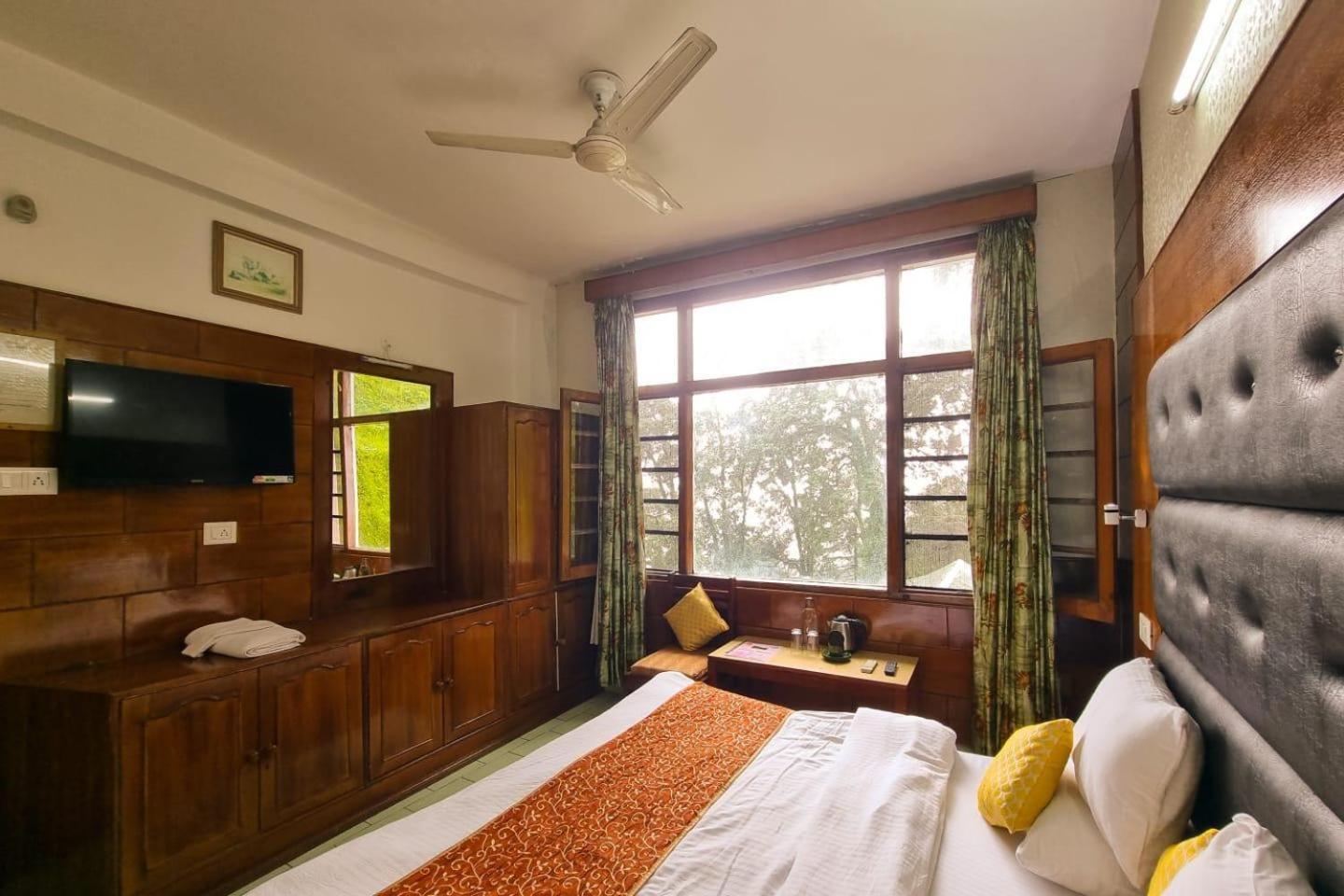 Ashiana Regency Hotel 3*