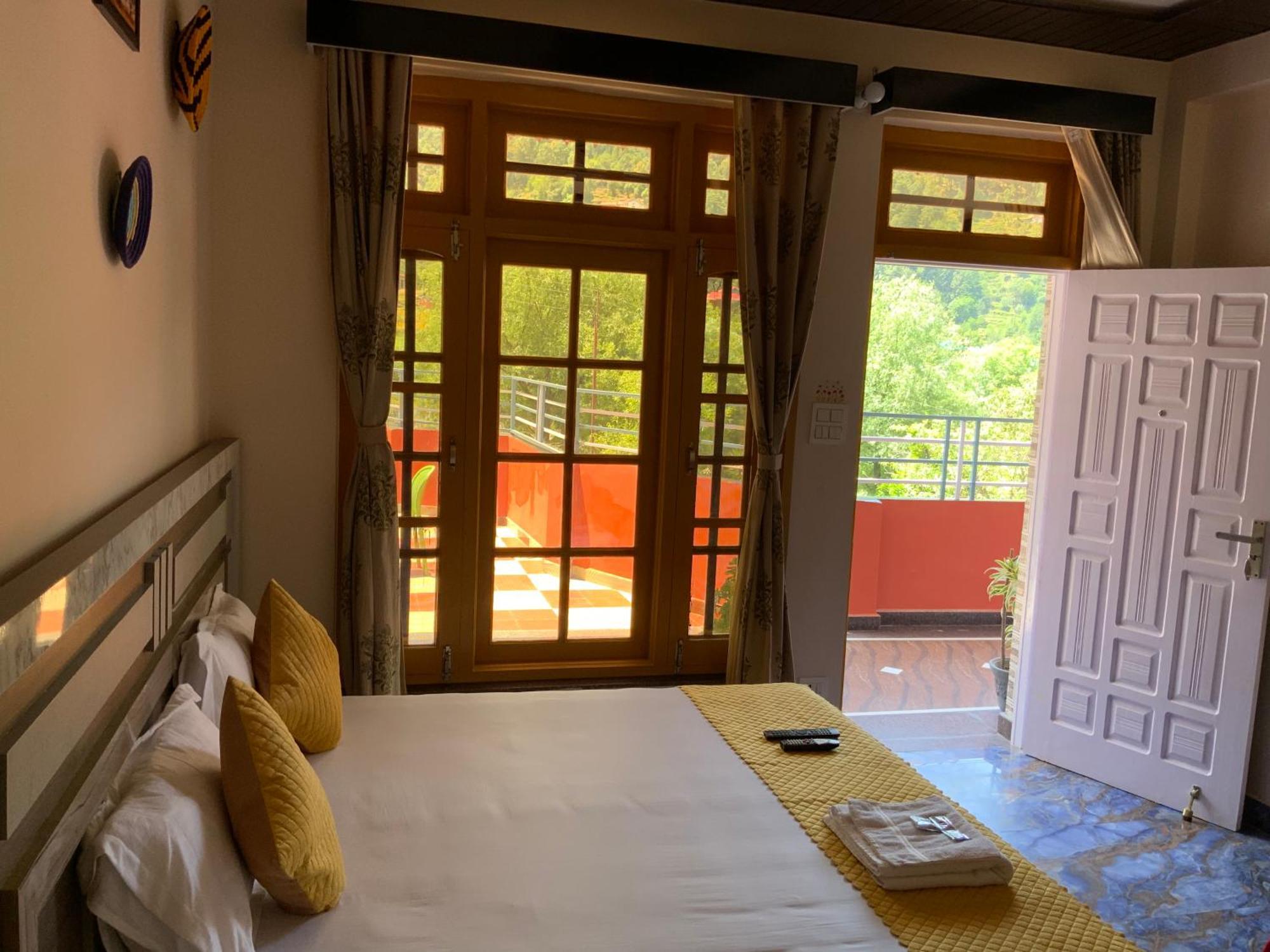 Homestay Rock Mountain Premium Near Rock Garden Dalhousie