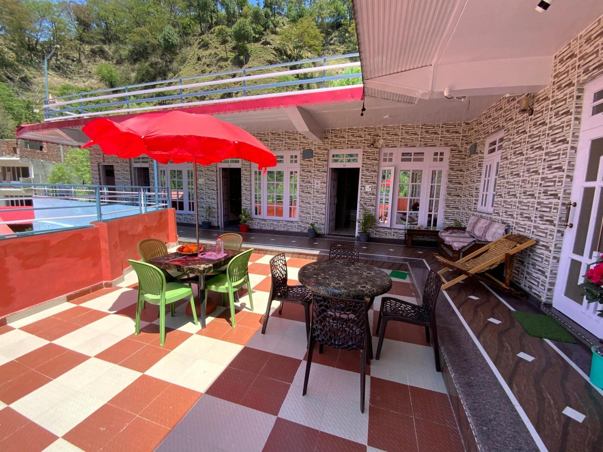 Rock Mountain Premium Near Rock Garden Homestay Dalhousie