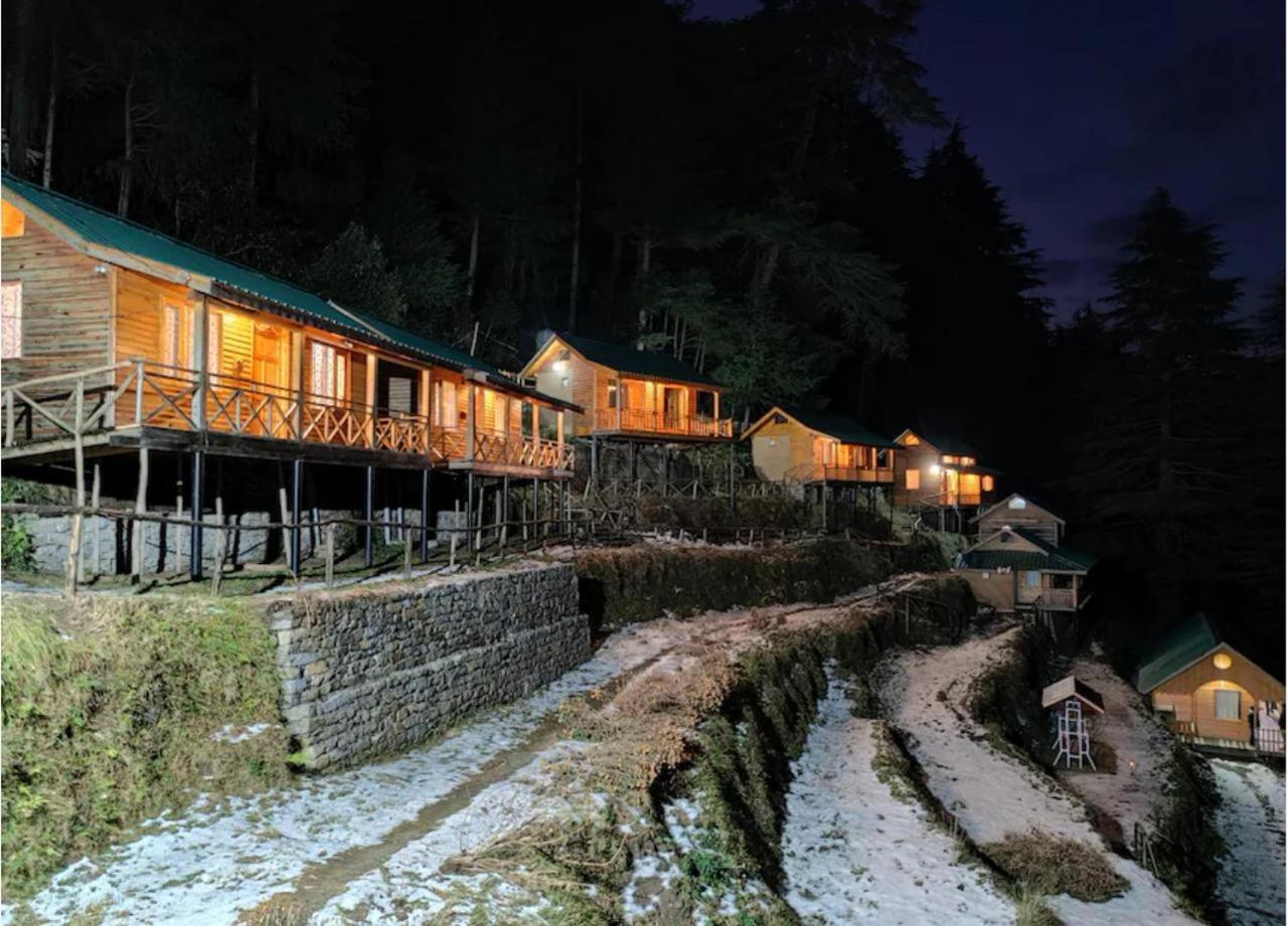 Nature Valley Resort, Dalhousie - #Lap Of Nature #Premium Rooms #Big Parking #Most Awarded #Scenic View #Away From City Hustle #Garden With Fireplace #Property Of The Year Hotel 4*