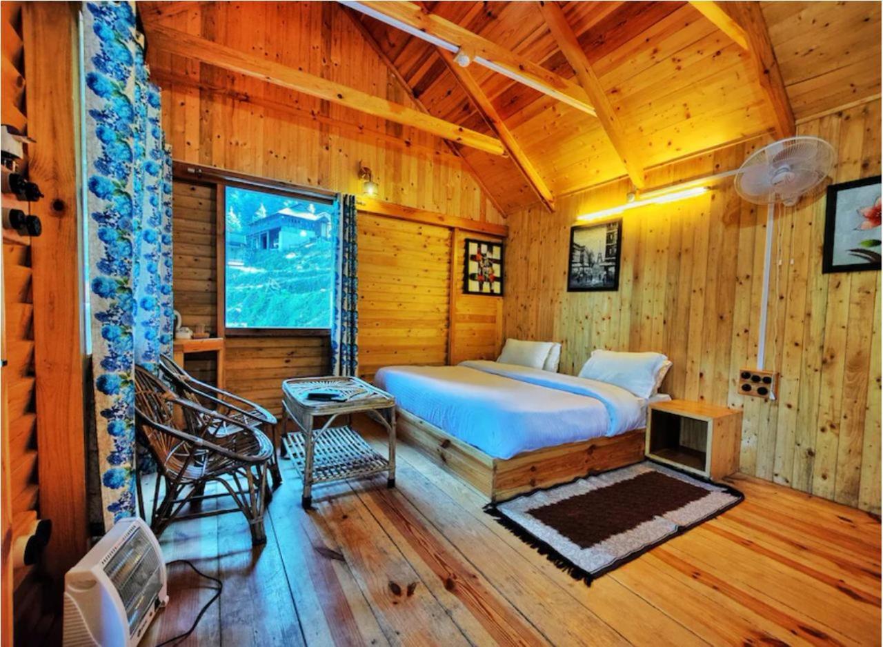 Nature Valley Resort, Dalhousie - #Lap Of Nature #Premium Rooms #Big Parking #Most Awarded #Scenic View #Away From City Hustle #Garden With Fireplace #Property Of The Year 4*
