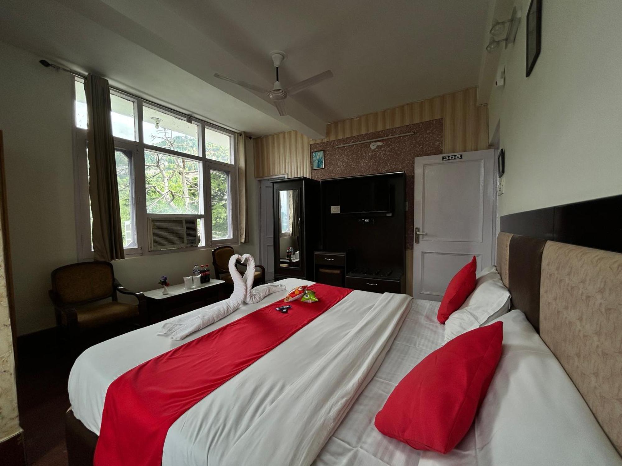 Hotel The Nest Mountain King In #hot And Cold Ac 3*
