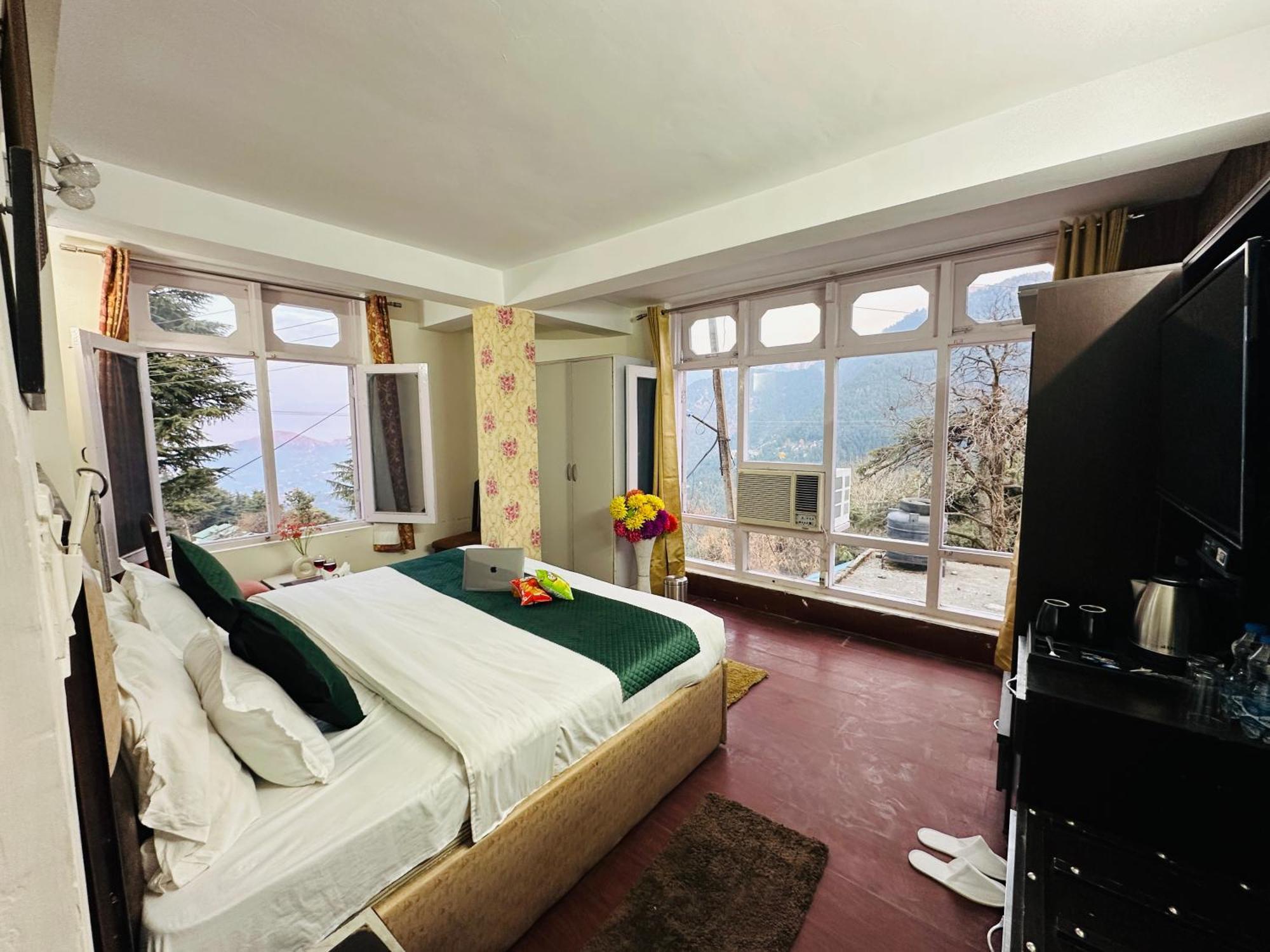 Western Nest International Hotel Dalhousie