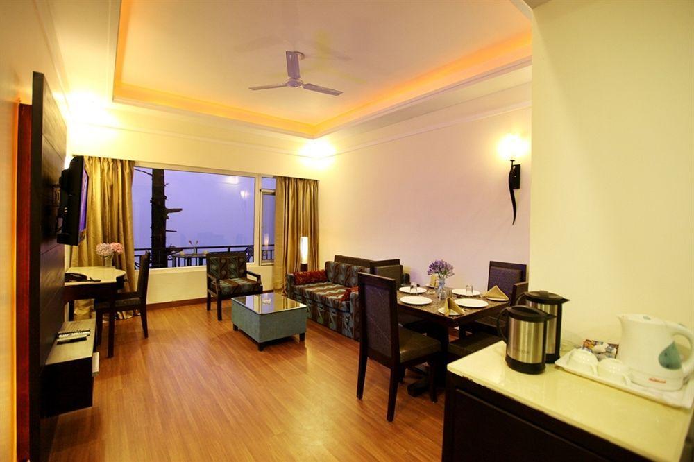 Hotel Grand View Dalhousie
