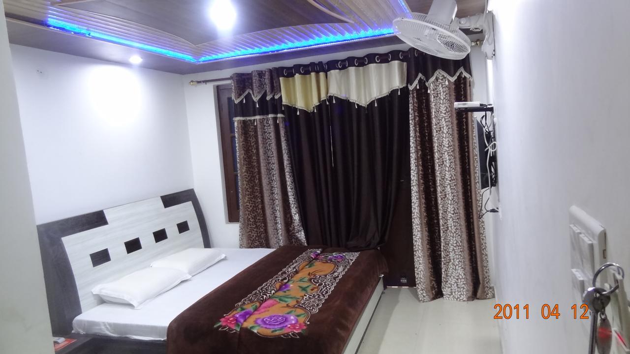 Hotel Hills 3*