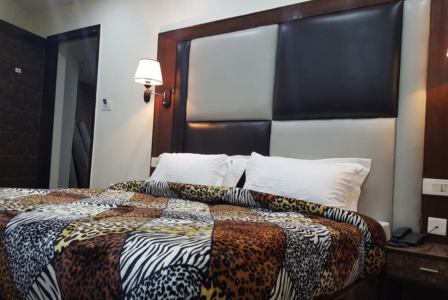 Hotel Kayanat 3*