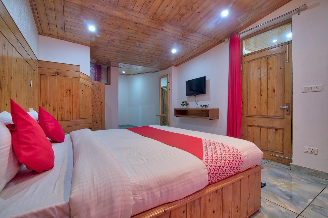 Oyo 13755 Woodstock Hotel