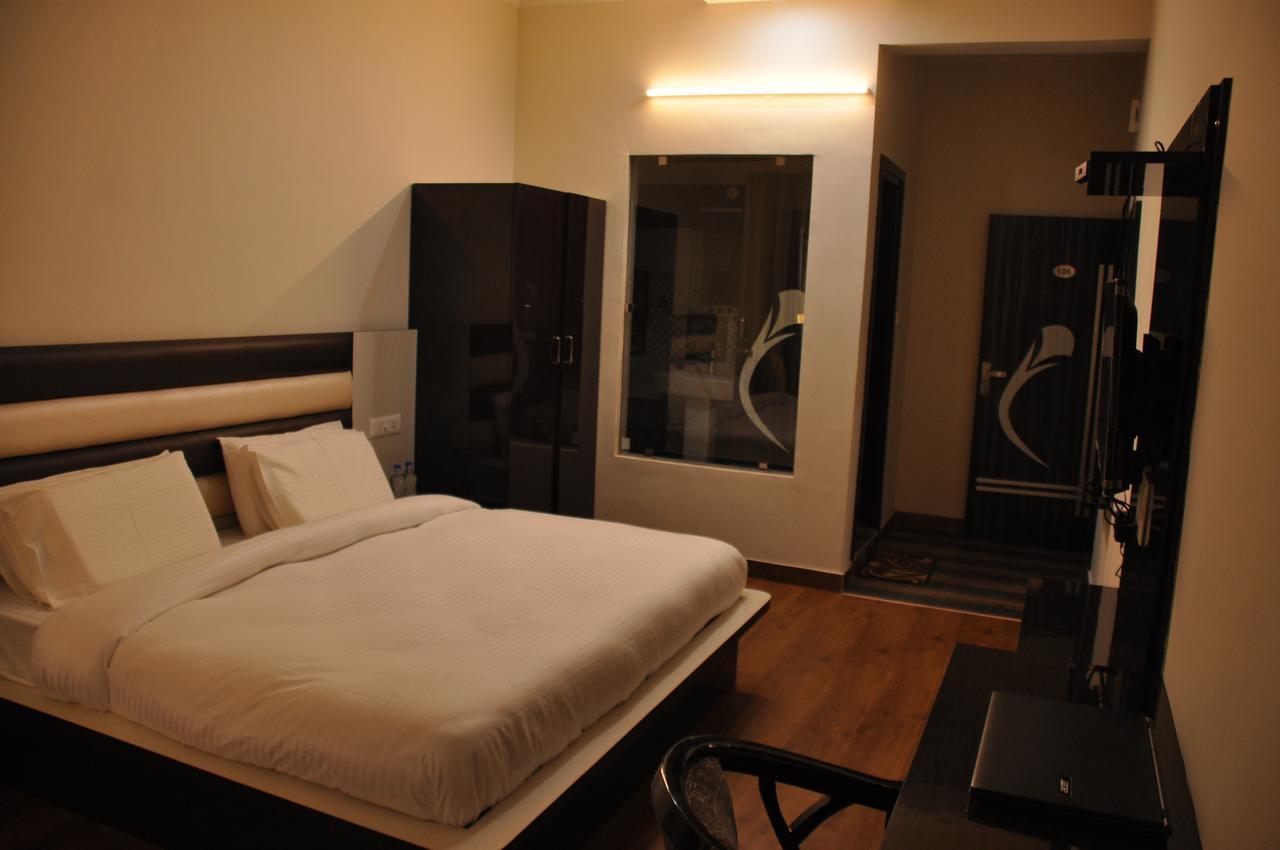 Grand Hills Hotel Dalhousie