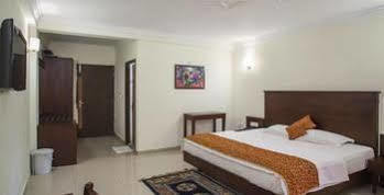 Hotel Alps Dalhousie