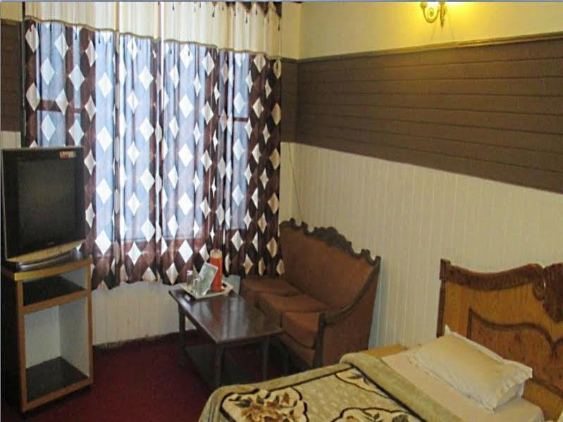 Bombay Palace Dalhousie