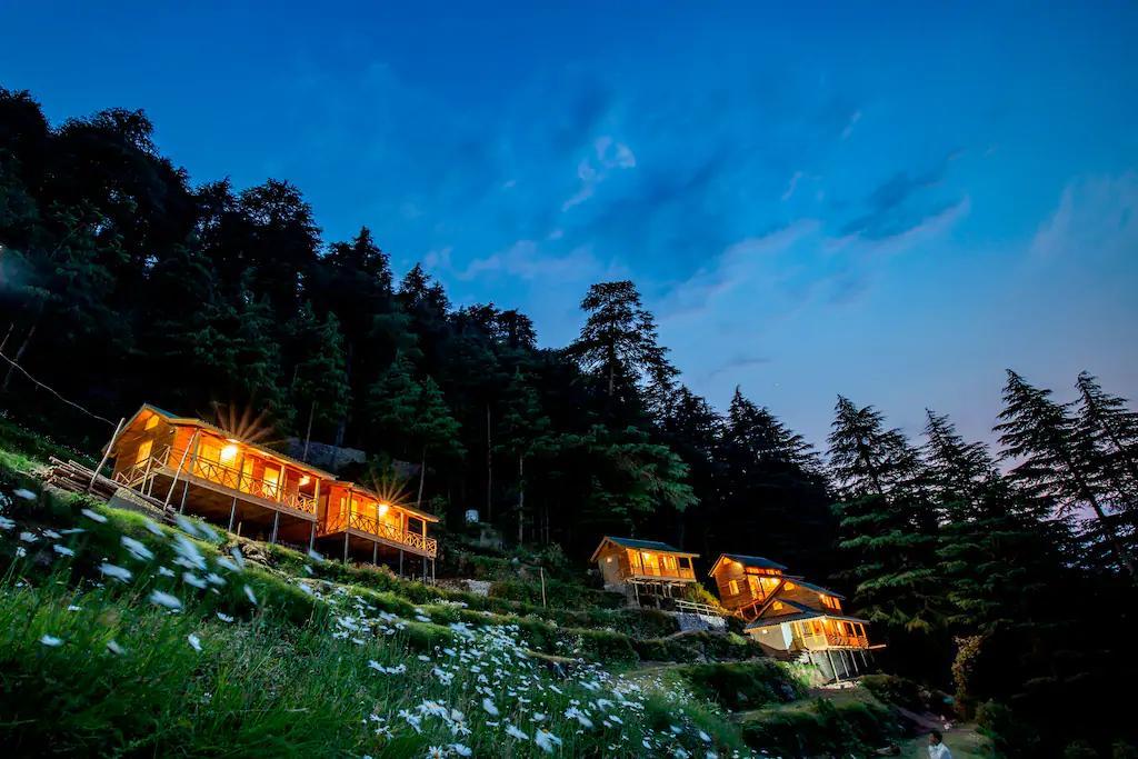 Mid Conifer Resort