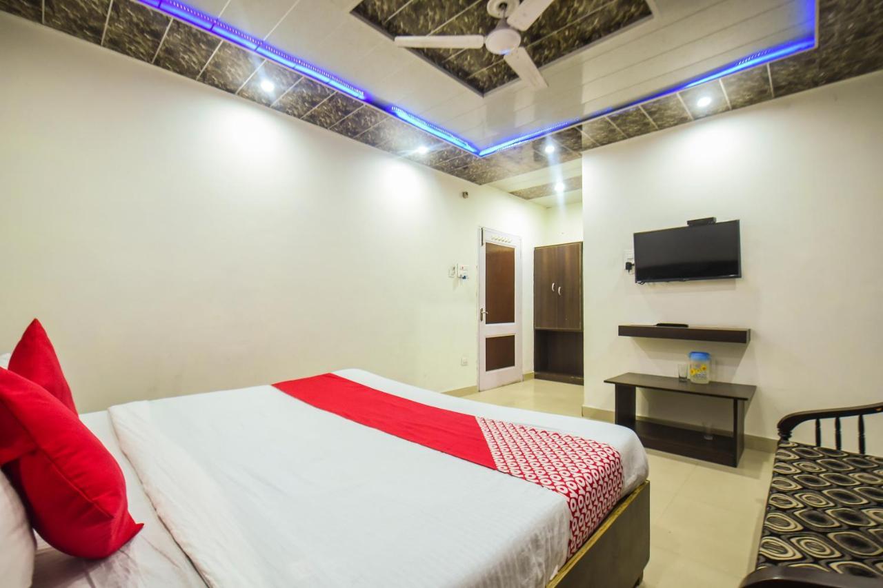 Oyo 7917 Sunbeam Dalhousie
