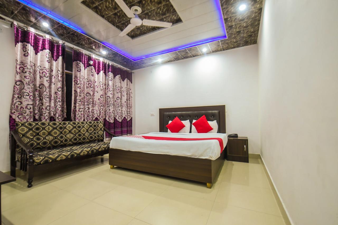 Oyo 7917 Sunbeam Hotel *