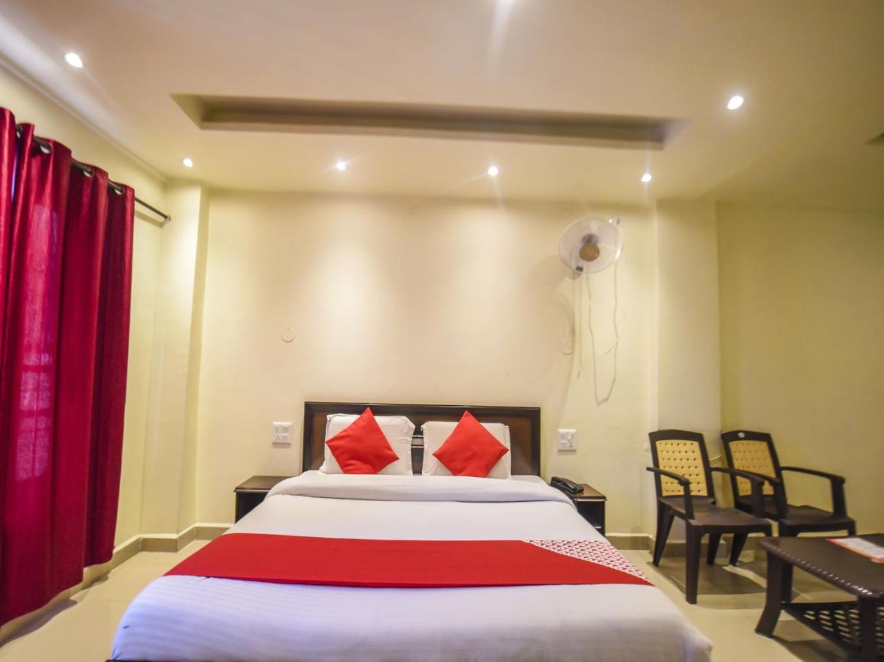 Guest house Oyo 7905