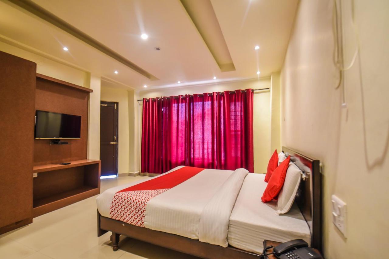 Oyo 7905 Guest house 2*