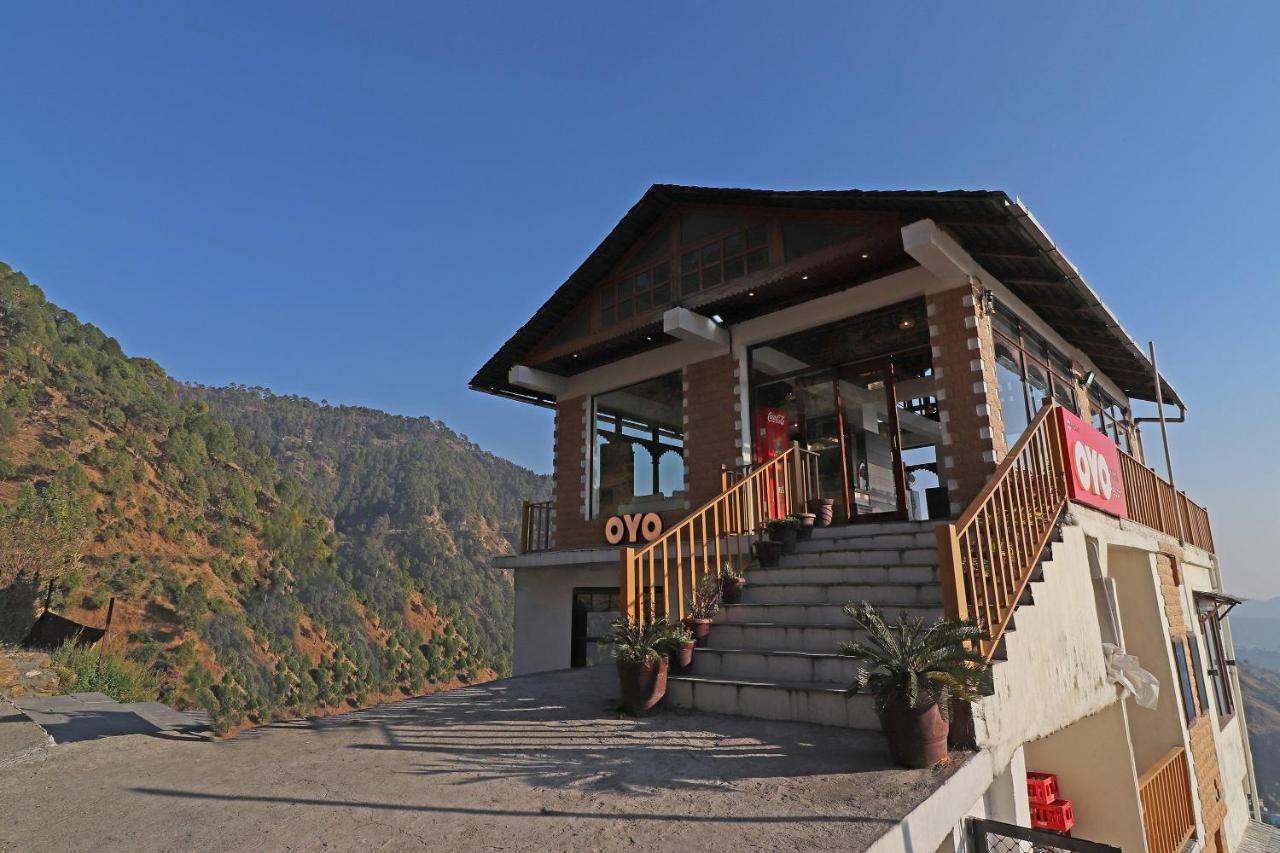 Oyo 16870 Atithi Hotel