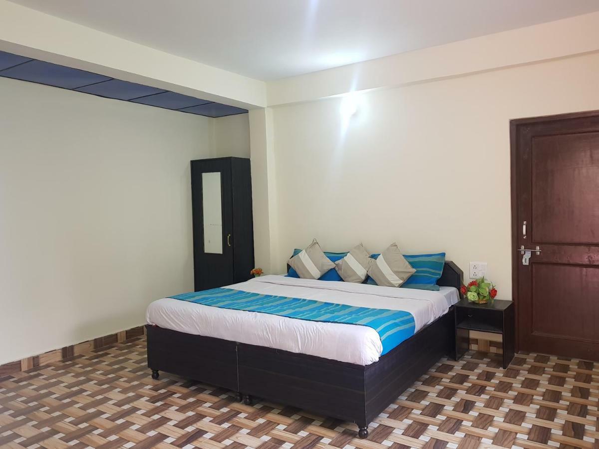 Aditya Homestay Dalhousie