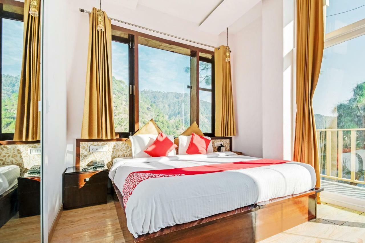 Hotel Oyo 16870 Atithi 3*