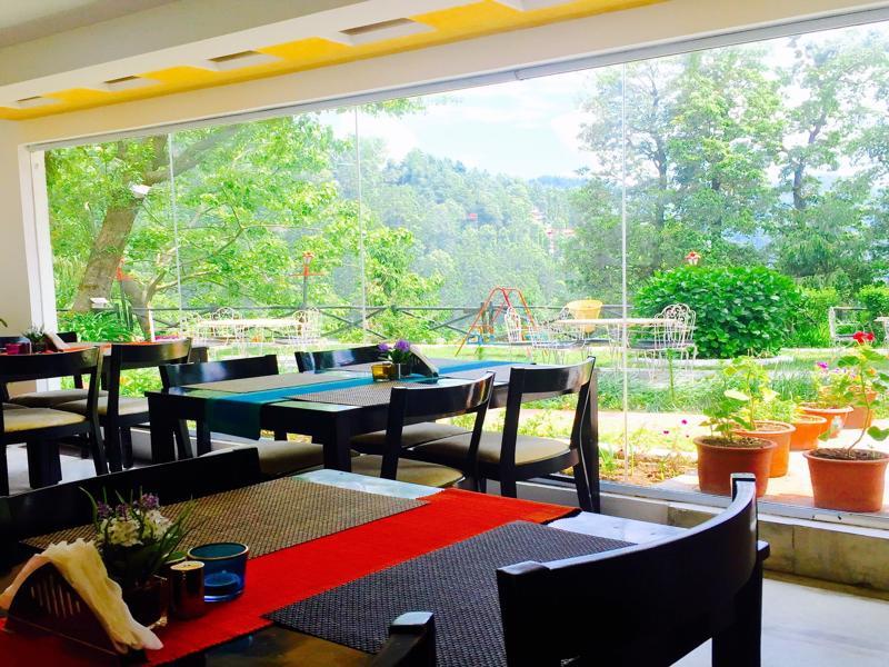Alps Hotel
