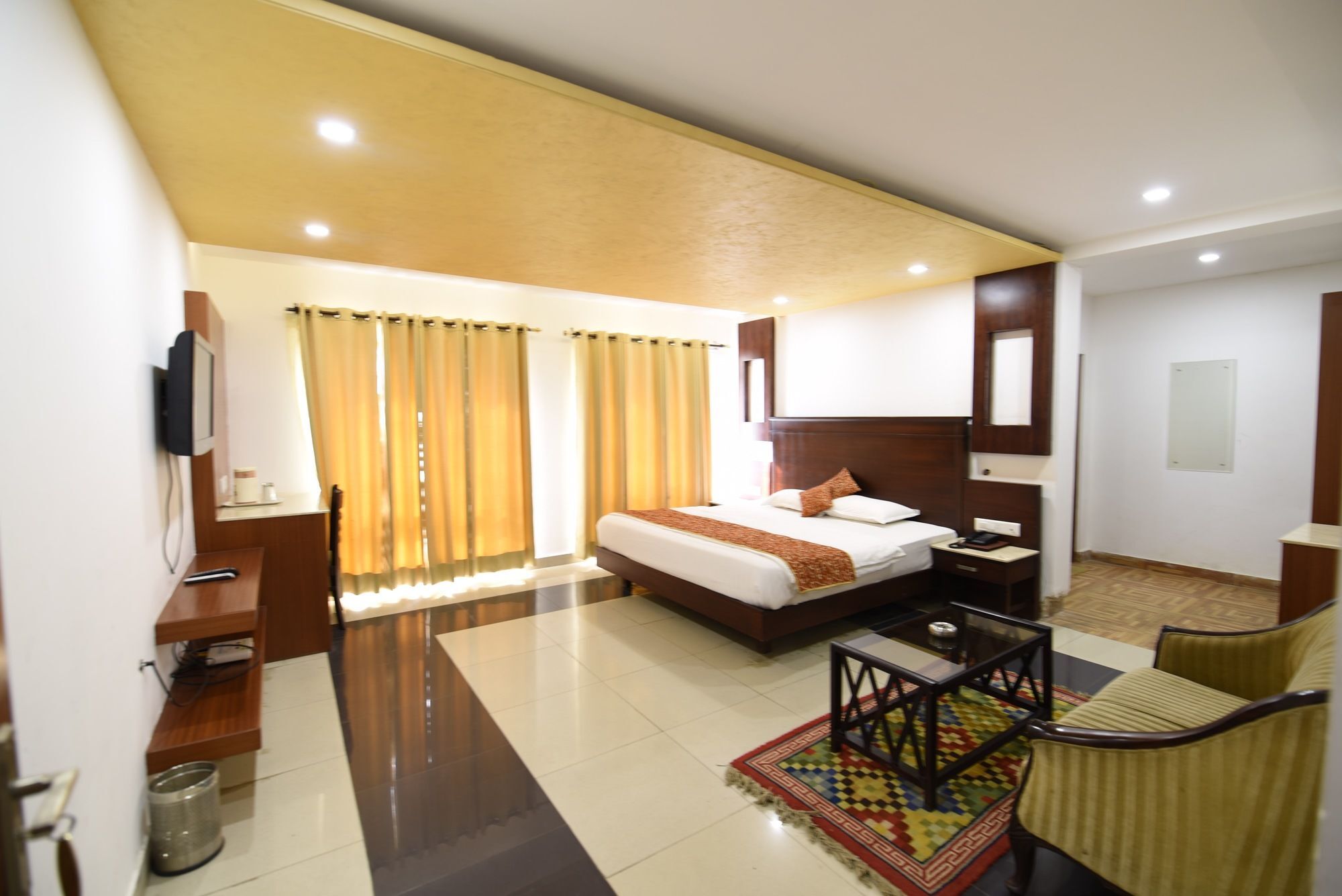 Hotel Alps 3*