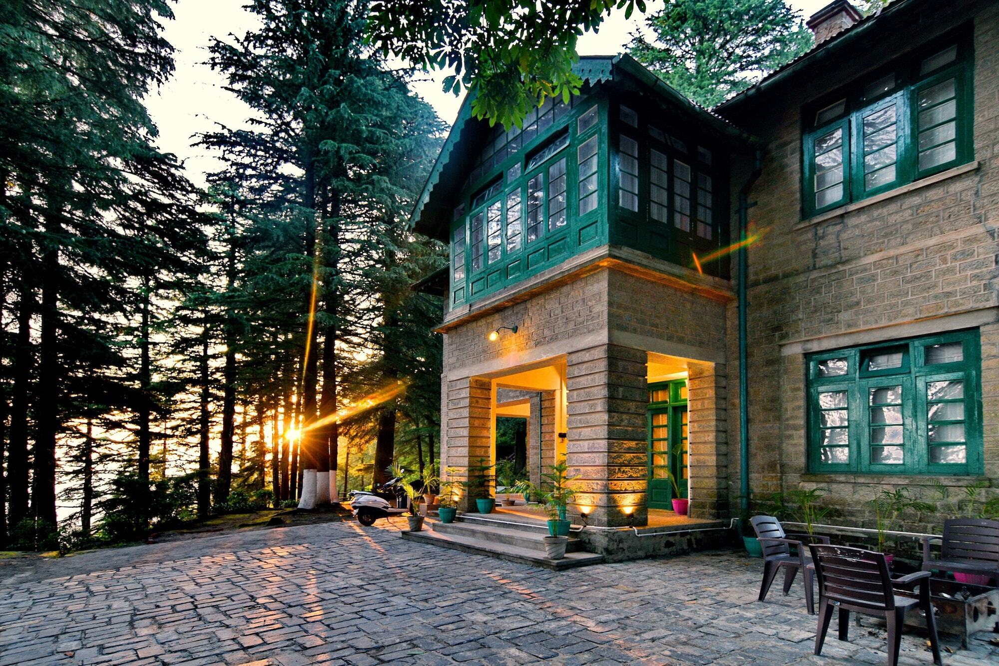 Brij Villa, - A Colonial Luxury Retreat Hotel Dalhousie
