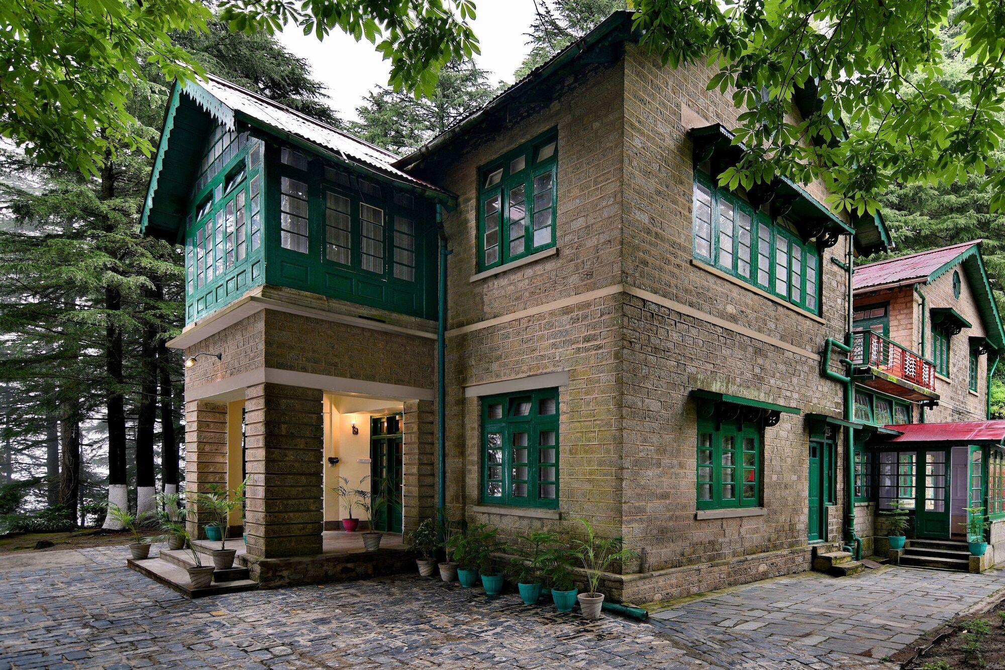 Brij Villa, - A Colonial Luxury Retreat 5* Dalhousie