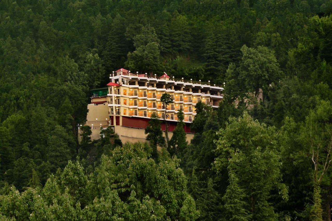 Jk Clarks Exotica Hotel 4*
