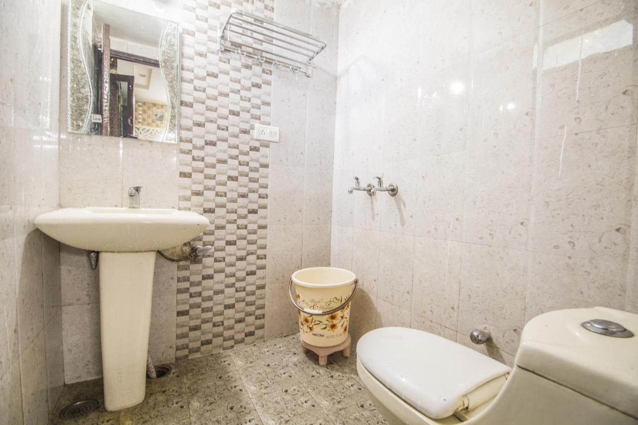 Hotel Holiday Plaza 2*