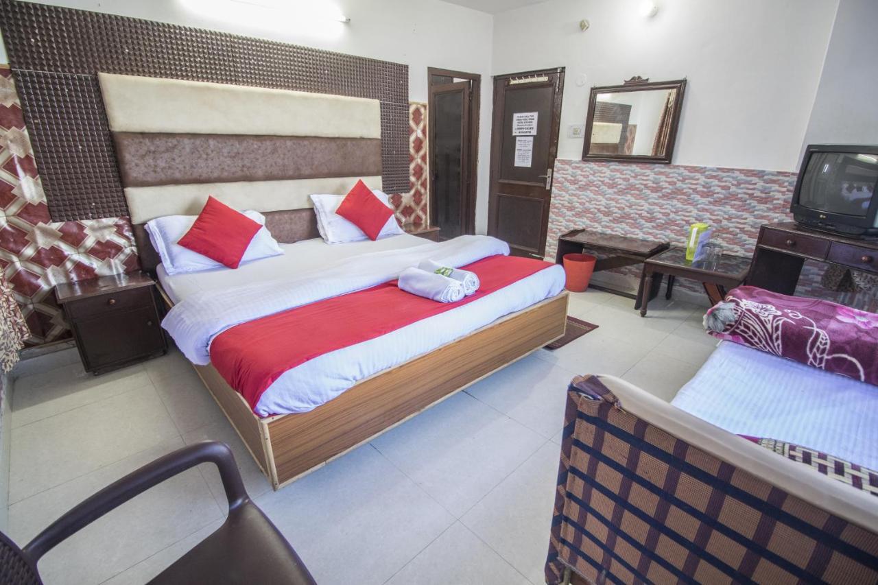 Holiday Plaza Dalhousie