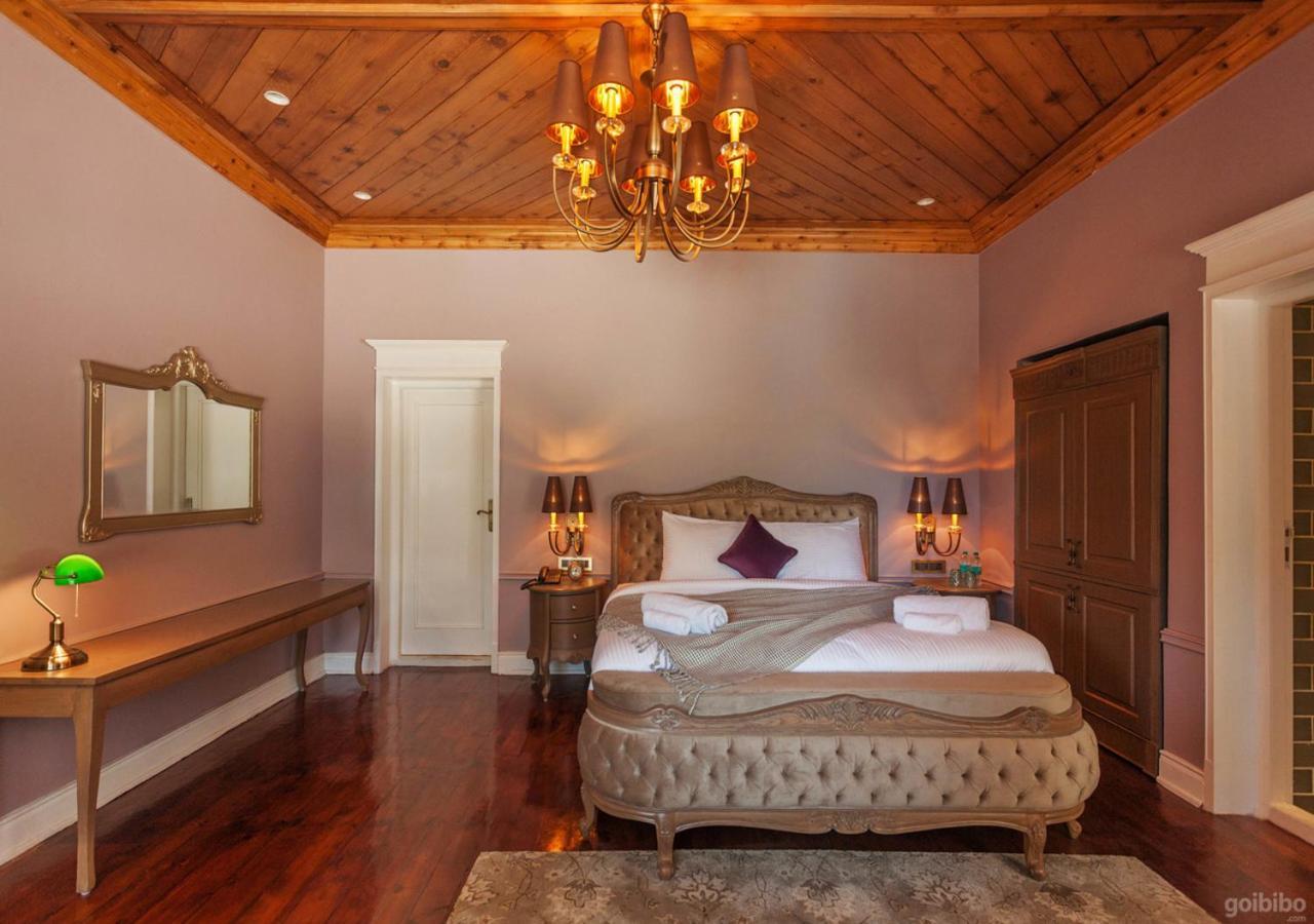 Elgin Hall Hotel